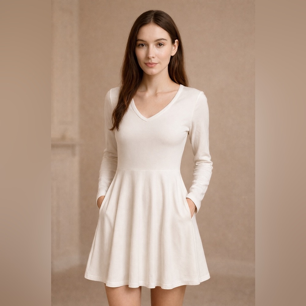 Elegant White Long Sleeve Dress